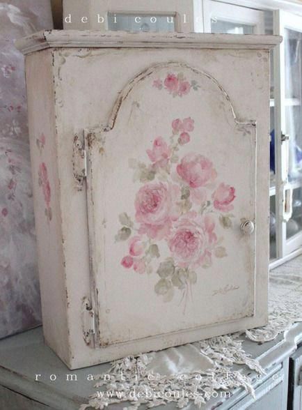 DIY Cupboard in shabby style