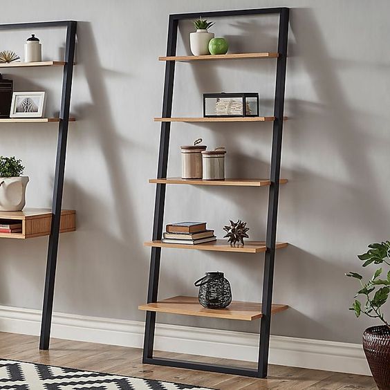 Leaning ladder bookshelf