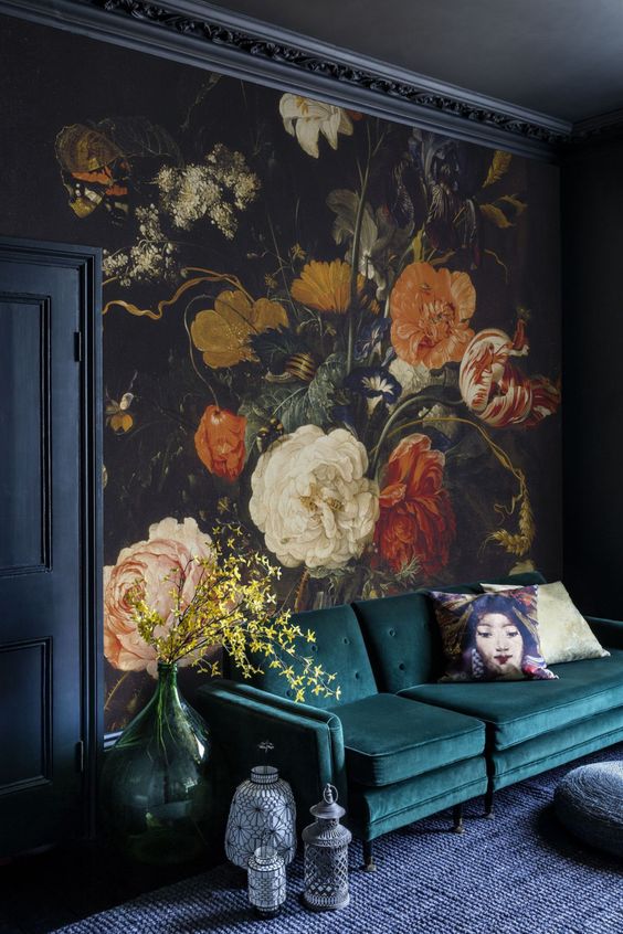 Modern Victorian wall decorations to create beautiful looks