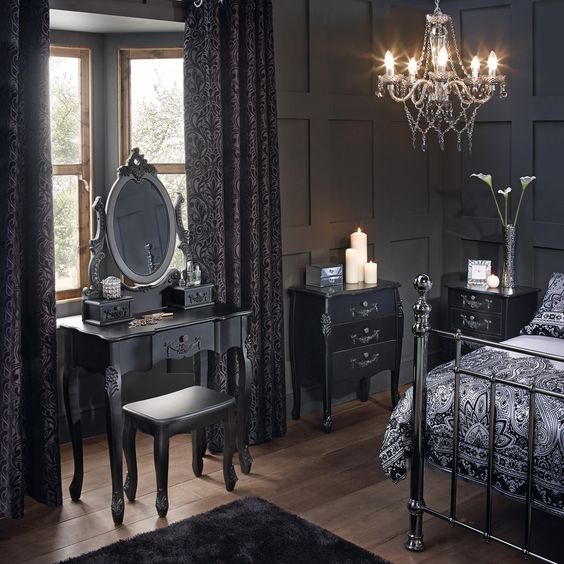 Modern gothic bedroom decor ideas