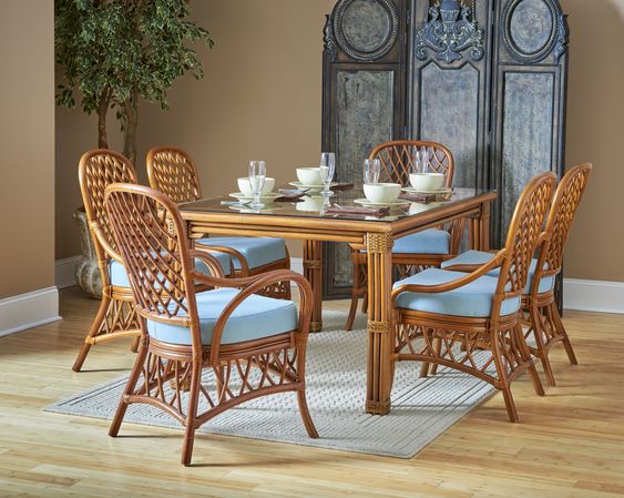 Rattan dining table set