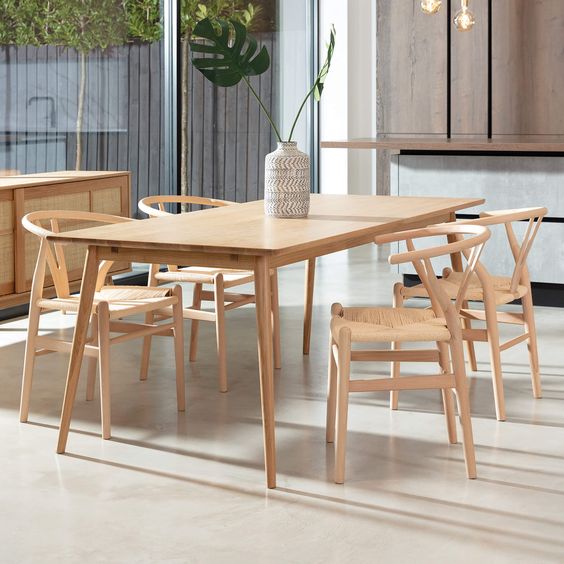 Wooden dining table set materials