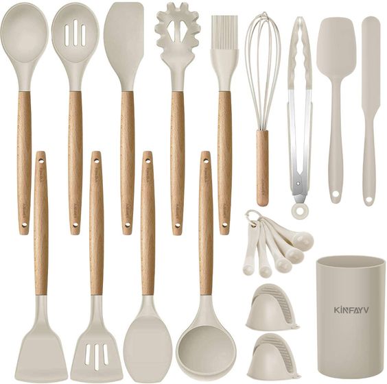 Wooden kitchen utensils for Scandinavian style
