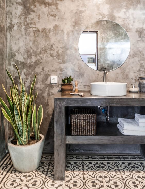 Light brown rustic bathroom