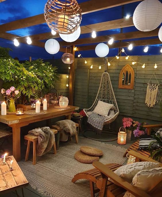 Bohemian lighting in the small patio