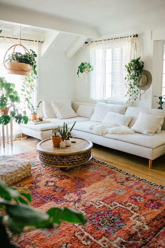 Simple cozy bohemian living room