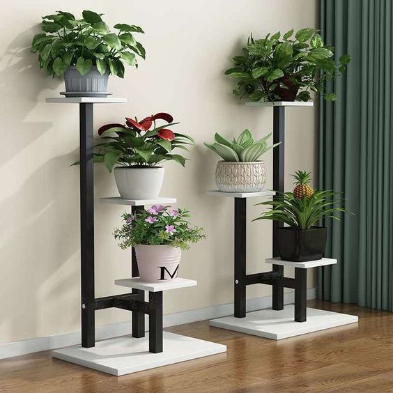 White basic pot with stunning plant pot stands