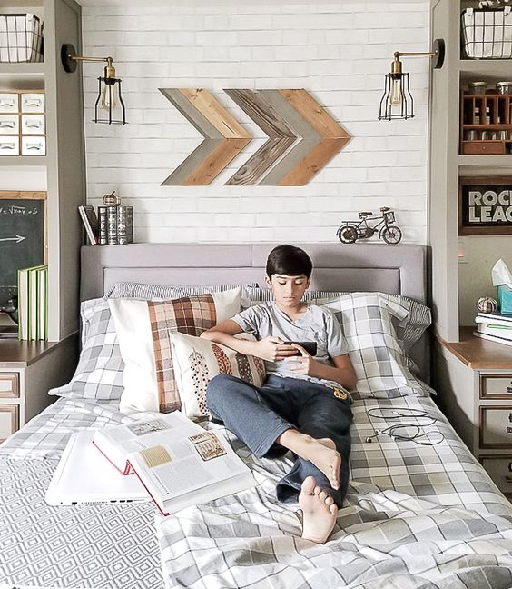 Cozy industrial teenager's bedroom