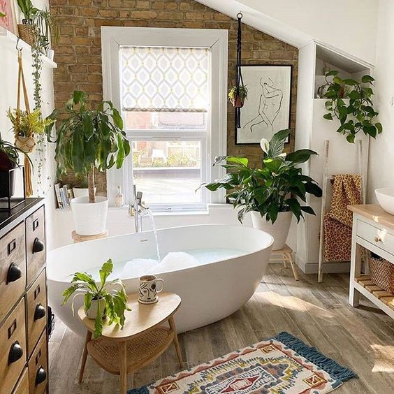 Simple and fresh bohemian bathroom