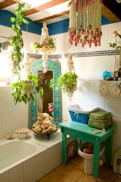 Modern colorful bohemian bathroom design