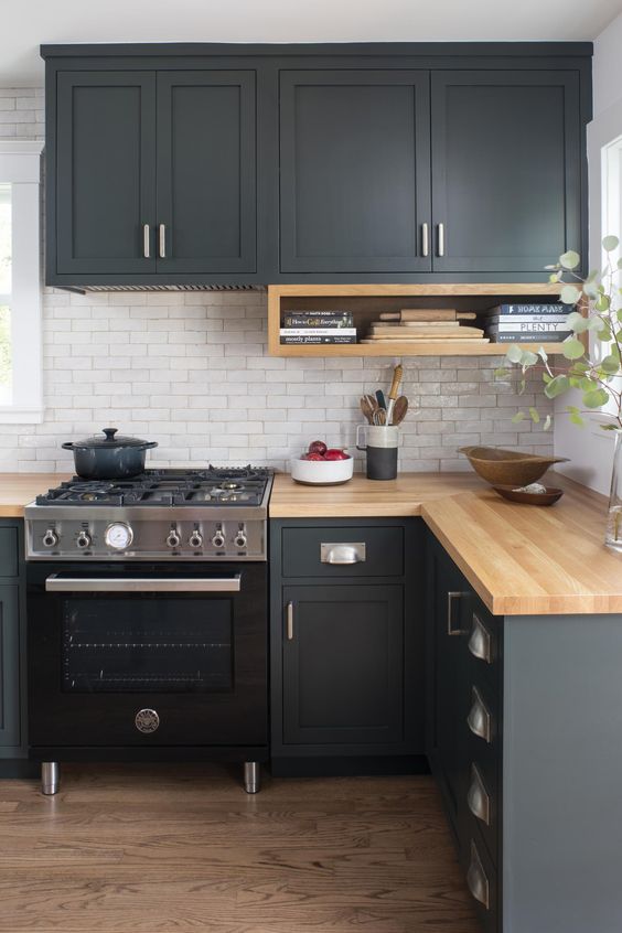 small bachelor pad kitchen idea