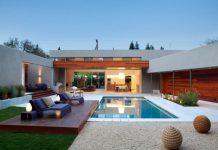 Minimalist Swimming Pool Design Inspiration that Makes You and Your Family Feel At Home